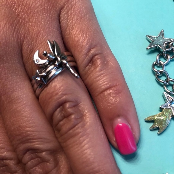 Disney Tinkerbell jewelry set 💚 - Picture 6 of 6